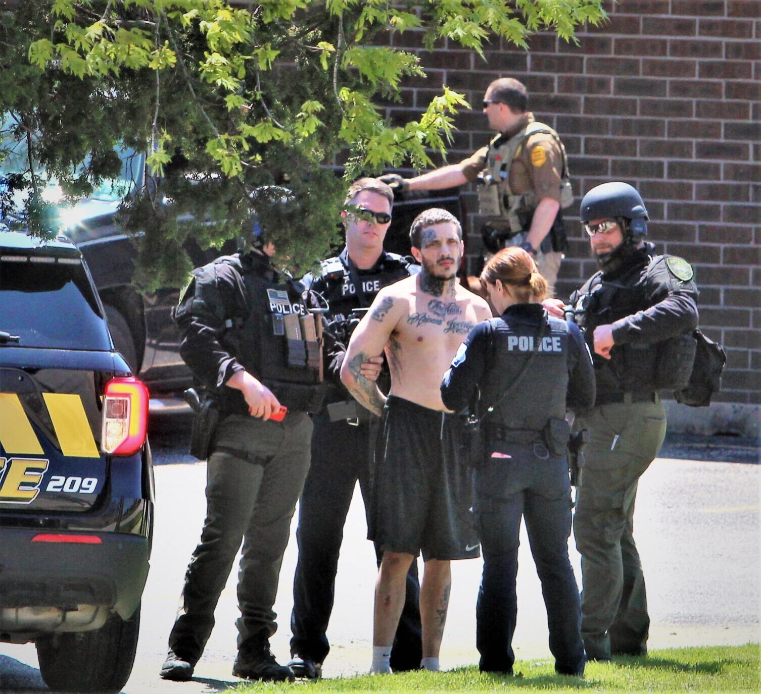 Bettendorf standoff 1